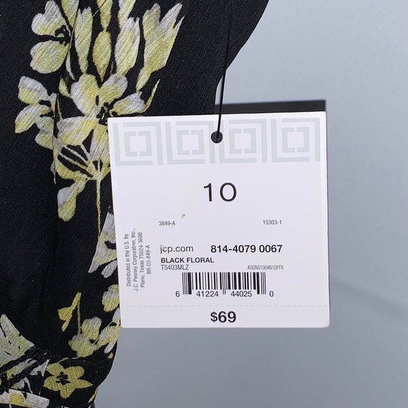 NWT Liz Claiborne Sleeveless Floral Dress - Picture 10 of 10